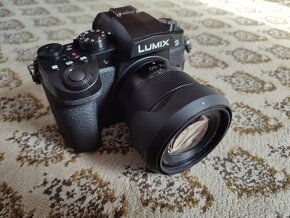 Panasonic G90 + G-vario 12-60 3.5-5.6 ASPH Power O.I.S. - 2