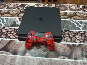 PS4 Slim 1TB (1000 GB) - 2