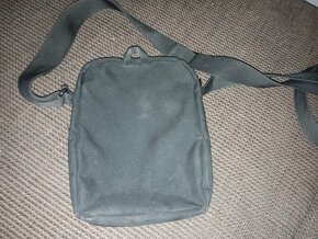 Kapsička cez rameno crossbody - 2