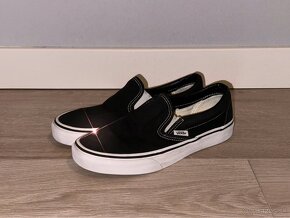 Vans Classic Slip-on topánky (veľkosť 38) - 2