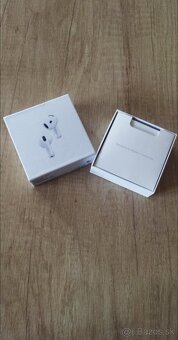 AirPods 4 - 2