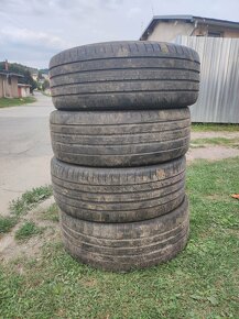 4ks letne 235/45 R20. 80€ - 2