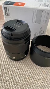 Sony E 50mm 1.8 OSS - 2