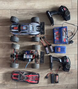 2 x Traxxas E-Revo 1:16 - 2