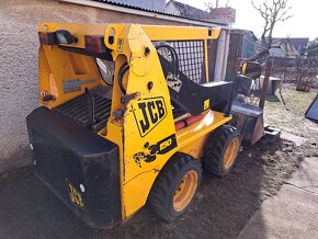 Šmykom riadený nakladač JCB ROBOT 150 - 2