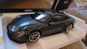 Porsche 911 GT3 2021 Norev - 2