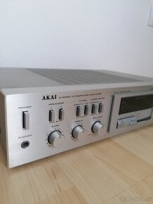 Akai AM-U02 - 2