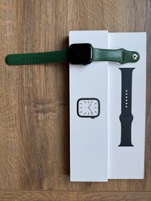 Apple Watch S7 GPS, 45mm Green Aluminium - 2