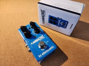 TC Electronic FlashBack 2 Delay Gitarový efekt - 2