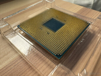 AMD Ryzen 7 5800X - 2