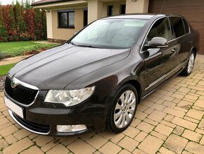 Škoda Superb 2.0 TDI Elegance - 2