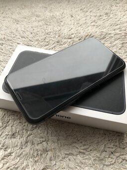 iPhone 11, 64GB - 2