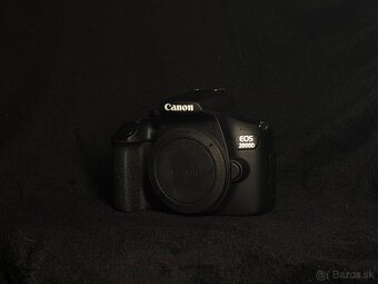 Canon EOS 2000D - 2