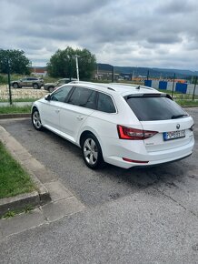 Škoda Superb - 2