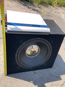 Predam Subwoofer, zosik a autoradio - 2