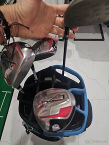 Predám golfovy bag Caliaway a 4ks Wilson palice - 2