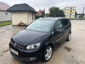 Volkswagen Touran 2.0 TDI highline r.v 2011 navi xenon - 2