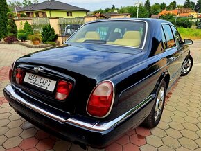 Bentley Arnage 4,4i 254kW (345 PS) Automat - 2