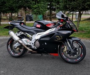 Aprilia rsv 1000 R - 2