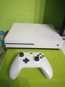 Hracia konzola Xbox One S - 2