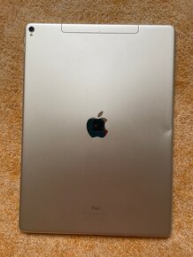 iPad Pro (12,9-palcový) (2. generácia) Strieborný - 2