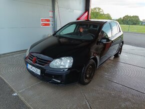 Volkswagen Golf 5 1.9TDI - 2