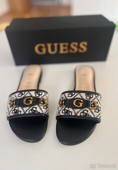 Nové papuče Guess s krabicou - 2