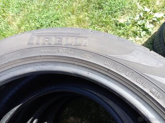 235/50r19 99V  Pirelli  letne - 2