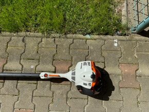 Vyvetvovacia píla STIHL HT 56 C-E - 2