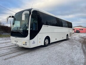 Man lion s Coach EEV - 2