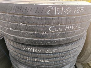 295/80R22,5 - 2