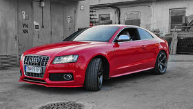 Audi S5 4.2 manual - 2