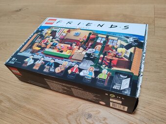 LEGO Ideas 21319 Central Perk - Neotvorené - 2