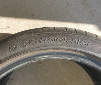 Letné pneumatiky 245/40 R18 - 2