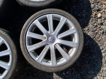 112. sada letní alu kola 225/40 r18 5x112 VW - 2