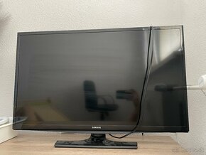 Samsung televizor 32” - 2