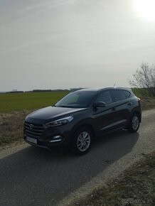 Hyundai Tucson - 2