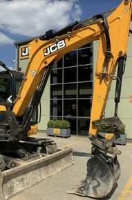 Minibagr JCB 85Z-1, rok výroby 2019, 3796 mth, nové pásy - 2