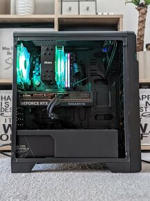 Ryzen 7 5700X/RTX 4070 Ti Super 16GB/32GB RAM - 2