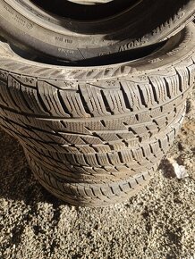 215/60 r17 zimne - 2