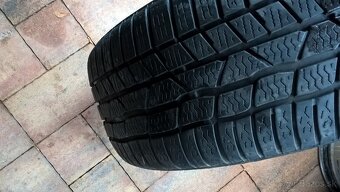 ZIMNÉ 205/50 R17 4ks CONTINENTAL 5-6mm a 2 ks GOODYEAR 6-7mm - 2