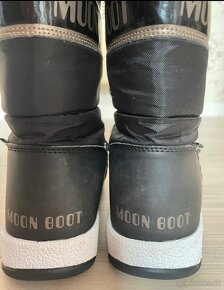 Moon boot veľ 37 - 2