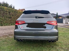 Audi S3 2.0 TFSI S tronic quattro Sportback - - 2