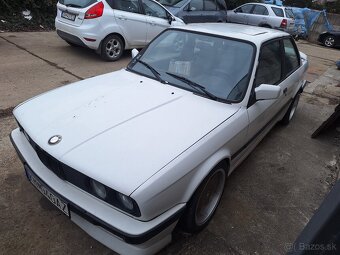 Bmw 320i e30 coupe - 2