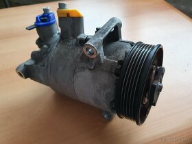 Motor klimatizacie 5Q0 820 803D-Octavia III - 2