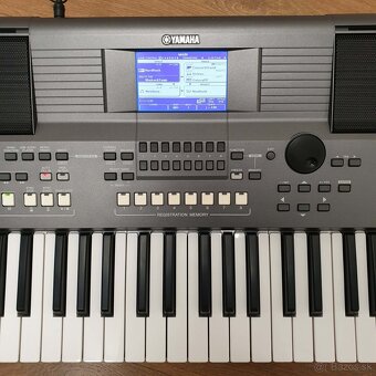 YAMAHA psr s670 - 2