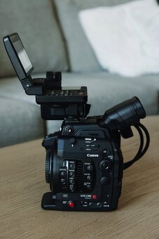 Canon C300 Mark II - 2