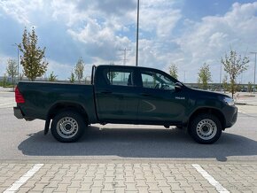 TOYOTA HILUX - PREDAJ AJ NA SPLÁTKY - 2