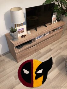 DEADPOOL x WOLVERINE koberec tkaný 75x 67cm, zn. Glowbird - 2