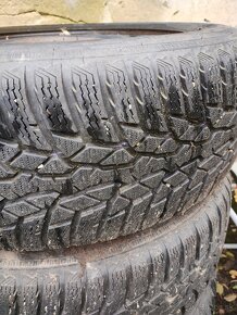 Zimné pneu.205/60R16 - 2